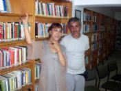 Leman Sam`dan Çocuklara `kitap Okuma` Öğüdü