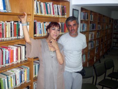 LEMAN - Leman Sam`dan Çocuklara `kitap Okuma` Öğüdü