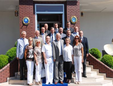 HALIL POSBıYıK - Başkan Posbıyık'tan Enç'e Ziyaret