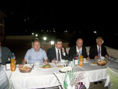 Çanakçılılar Çalışkan Kaymakama Hemşerilik Beratı Verdi