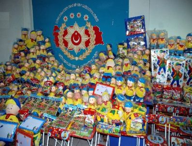 CAILLOU - Diyarbakır'da Sahte 'caillou' Ürünü Satan 5 İşyerine Operasyon