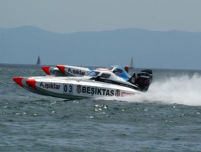 İşıklar Dünya Offshore 225 Şampiyonası’nda Finale Doğru