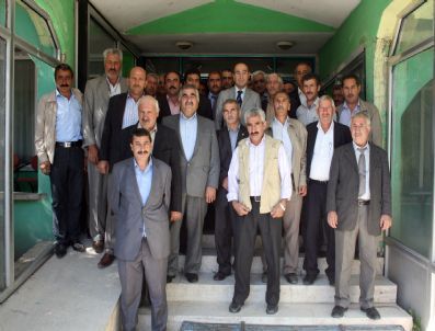 Kaymakam Polat, Muhtarlarla Vedalaştı