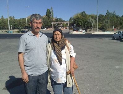 NURETTIN ERSIN - Sürgündeki 12 Eylül Mağduru Döndü, Hayatını Cuntacılarla Mücadeleye Vakfetti