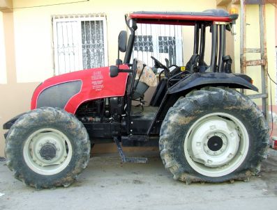 ALI ASLAN - Bir Gecede Onlarca Aracın Lastiğini Kestiler