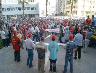 Disk'liler Eylem Yaptı, Çilesini Trafikteki Vatandaş Çekti