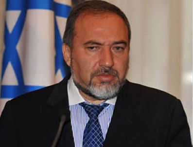 MAHMUT ABBAS - Lieberman Filistin'i tehdit etti