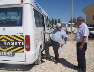 Selendi'de Okul Servis Araçları Denetlendi