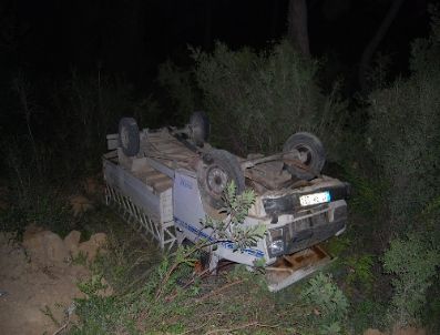 Uçuruma Yuvarlanan Aracın Şoförü Kayıplara Karıştı