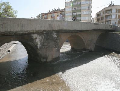 NEVZAT PALTA - Aksaray`da Tarihi Köprülerde Restorasyon Başlıyor