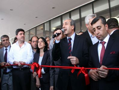 GALIP ENSARIOĞLU - Bakan Eker, Diyarbakır`da Alışveriş Merkezi Açılışına Katıldı