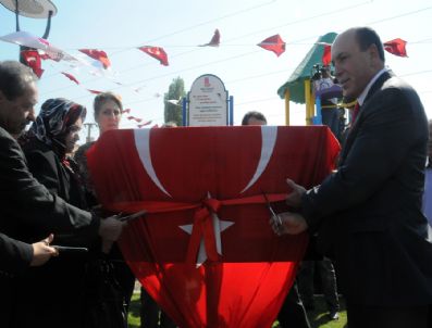 İSMAIL OK - Balıkesir`de Şehit İsimleri Verilen Parklar Törenle Açıldı