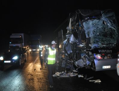 Bolu'da Otobüs Kazası: 15 Yaralı