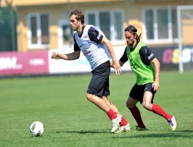ENGIN BAYTAR - Galatasaray`da Samsunspor Maçı Hazırlıkları Sürüyor