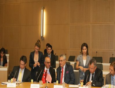 FRANCIS RICCIARDONE - `hibe Anlaşmaları` İmzalandı