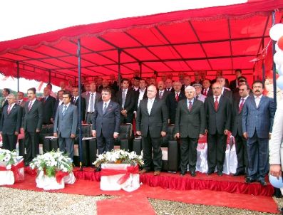 AYHAN YıLMAZ - İçişleri Bakanı Şahin, Ünye`de Temel Atma Törenine Katıldı