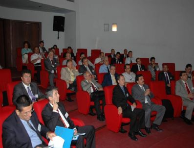 AYHAN ZEYTINOĞLU - Kocaeli Deniz Taşımacılığı Ortak Akıl Forumu Yapıldı