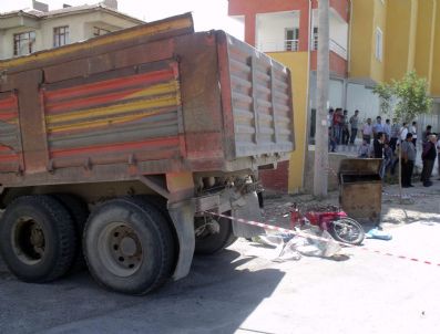 Yozgat`ta Trafik Kazaları: 2 Ölü, 3 Yaralı