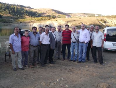 MAHMUT DEDE - Acelle Yayla Ağası Verdiği Sözleri Yerine Getiriyor.