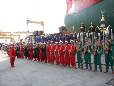 GÖVDELI - Bakan Yıldırım: Türkiye Gemi İnşa Sanayinde Dünya Markası