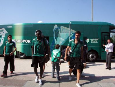 ERKAN KAMAT - Bursaspor, Mersin`e Gitti