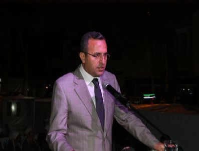 ATILLA ÇıNAR - Çivril 17. Uluslararası Elma-tarım ve Kültür Festivali Başladı