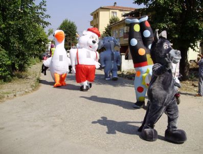 Düzce Belediyesi`nden Sünnet Şöleni