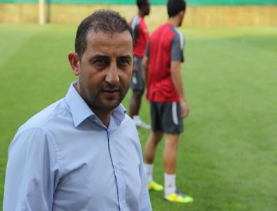 Karabükspor, Göze Hoş Gelen Futbol Oynamak İstiyor