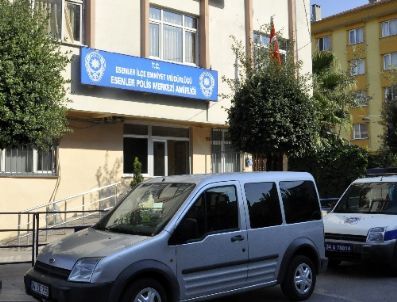 Polis Merkezine Bomba Atan Kadın Yakalandı