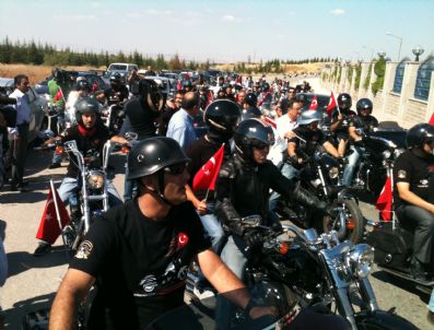 TAMER KARADAĞLI - Başkentte Teröre Karşı Motosiklet Turu Düzenlendi