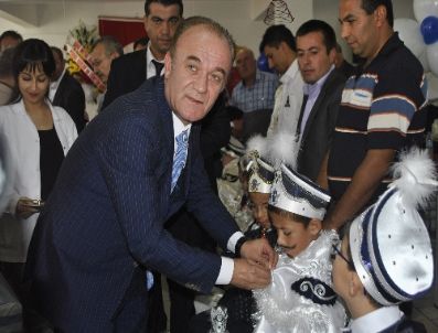 Kendi Çocuklarına Düğün Yapmadı, 50 Çocuğu Sünnet Ettirdi