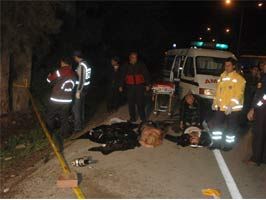 SUPHI ÖNER - Mersin`de Trafik Kazası: 2 Ölü