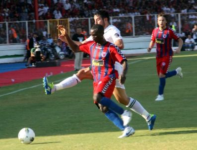 EMRE EYISOY - Mersin İdmanyurdu: 1 - Bursaspor: 1 (ilk Yarı)