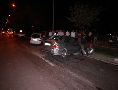 Yarış Yapan Aracın Motoru Uçtu