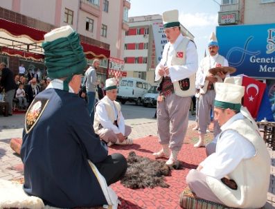 Altı Yaşında Çalışmaya Başladı, 62 Yaşında Yılın Ahisi Seçildi