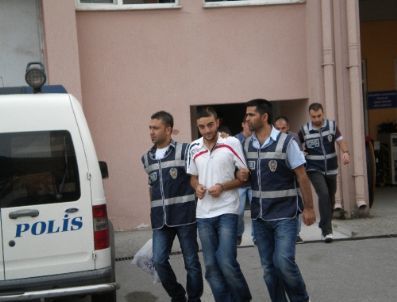 Borçlarını Ödemek İçin Uyuşturucu İşine Girmiş