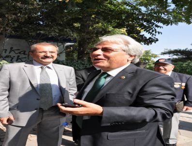 KEMALETTİN YILMAZ - Chp Afyonkarahisar Milletvekili Toptaş Kaza Yaptı