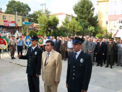 ALI CANDAN - Dinar Kaymakamı 4 İlçeye Vekalet Ediyor