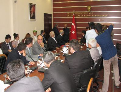 CELIL ÖZ - Emektar Ahilere Plaket