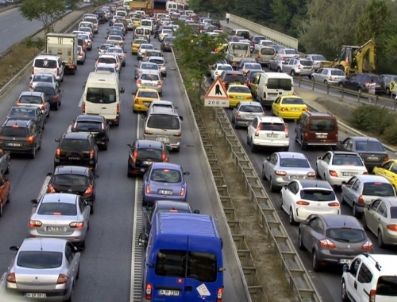 İstanbul Trafiğinde ‘okul’ Yoğunluğu