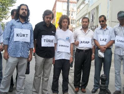 CÜNEYT SARıYAŞAR - Mazlumder ilköğretim okullarında andımız kaldırılsın