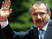 Milli Eğitim Bakanı Ömer Dinçer özür diledi