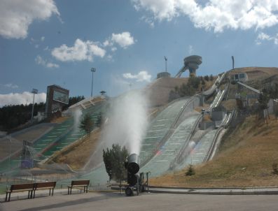TÜRKIYE KAYAK FEDERASYONU - Türkiye'de Tek Olma Özelliğine Sahip Erzurum Atlama Kuleleri, Sorunsuz Çalışıyor