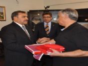 Bakan Eroğlu Şehit Ailesini Ziyaret Etti