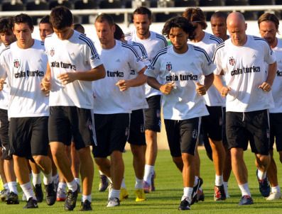 RÜŞTÜ REÇBER - Beşiktaş, Hazırlıklarını Sürdürüyor