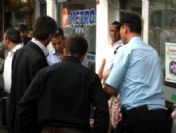 Dolandırılan Yaşlı Adam Ortalığı Birbirine Kattı