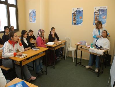 İzmeb Kursları İçin Son Kayıt 15 Eylül’de
