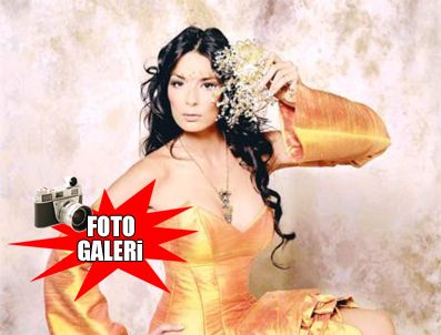 ASUMAN KRAUSE - Milyon dolar kazanıp çevresine dağıtacak