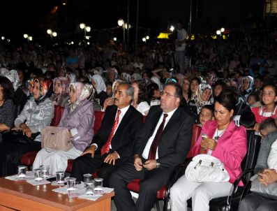 KAZıM ŞAHIN - Tosya Sokaklarında Mükemmel Coşku