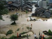 Çin'de seller can almaya devam ediyor